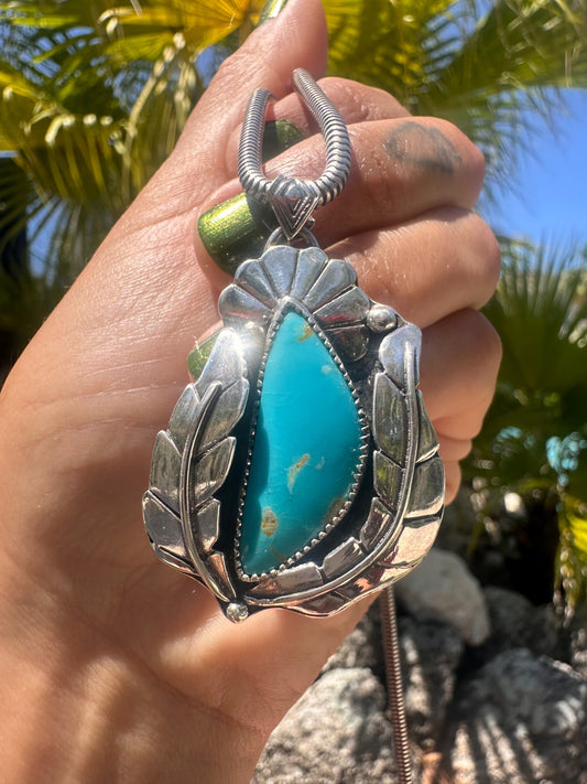 Campitos Feather Pendant